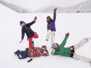 神立高原スキー場で雪まみれ