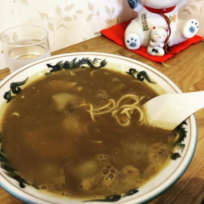 三条名物カレーラーメン